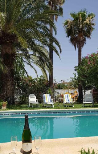 Sunny Home pool & Garden in Arcos de la Frontera