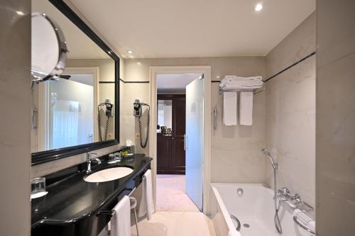 Family Suite “Queen Catharina” image 5