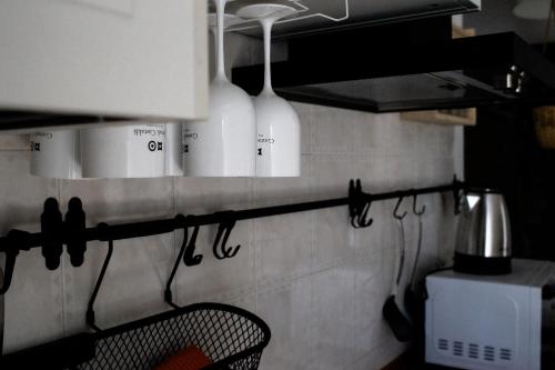 One-Bedroom Apartment image 9