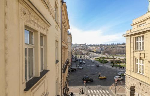 Spacious 2BR Apt. in Old Town with Paid Parking by EasyBNB Premium, Praga (foto 8)