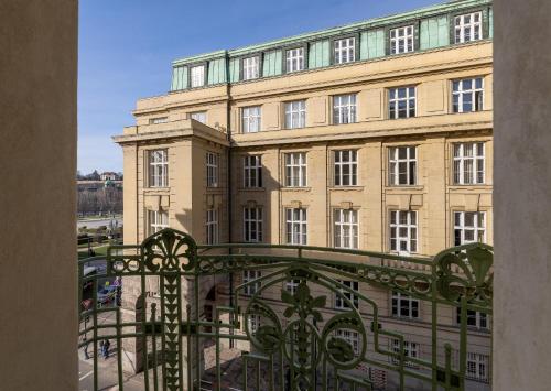 Spacious 2BR Apt. in Old Town with Paid Parking by EasyBNB Premium, Praga (foto 7)