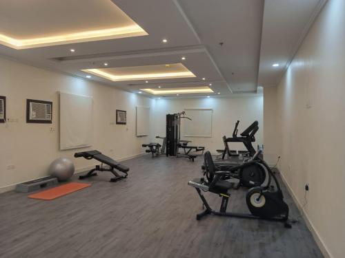 Academia, شقق اليمامة المميز الفندقية ينبع in Yanbu