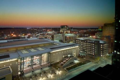 Marriott Raleigh City Center - image 12
