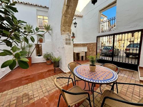 المرافق, Apartamentos Ca Federo, Casa la Tía Elena (Apartamentos Ca Federo, Casa la Tia Elena) in Chulilla