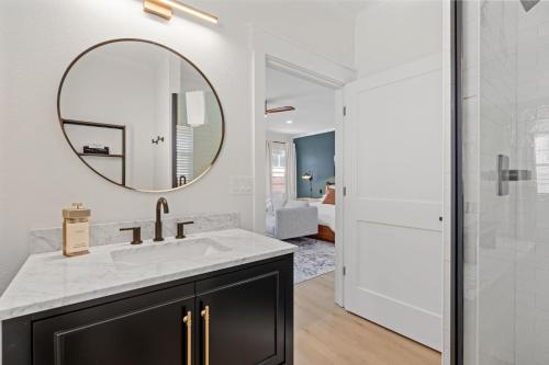 27 on Park Boutique Hotel & Venue - 샤워실