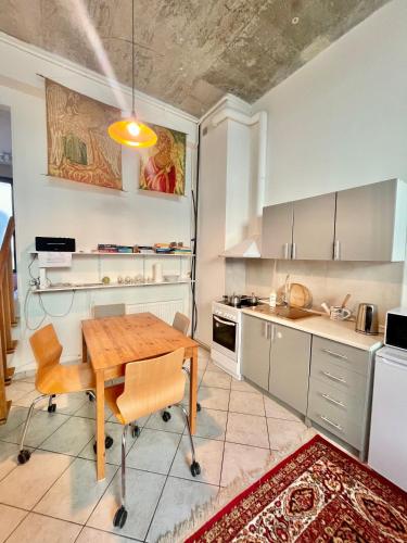 Loft B - duża przestrzeń, cisza, szybki internet