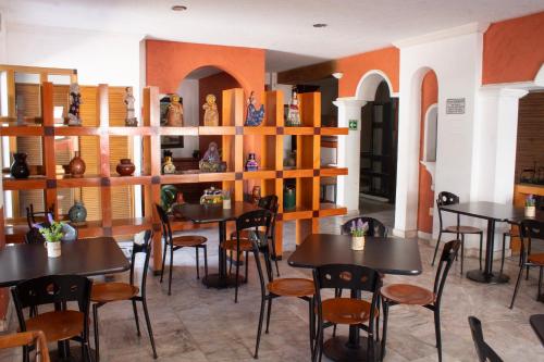 Restoran, Estanza Hotel & Suites in Morelia