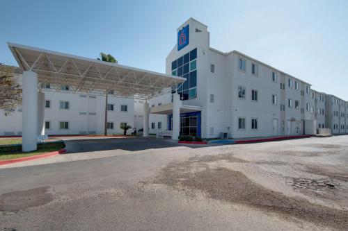 Foto - Motel 6-Brownsville, TX