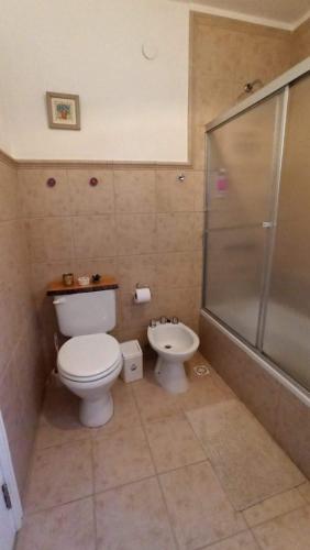 One-Bedroom Apartment image 4