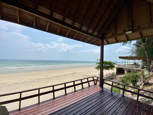 White Beach Resort