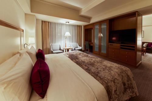 Imperial Hotel, Tokyo Room Type - Junior Suite Double