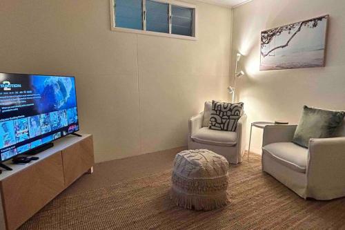 Beach Shack by the Sea Innes Park