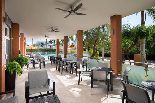 餐廳, Four Points by Sheraton Puntacana in 普韋布洛巴瓦羅
