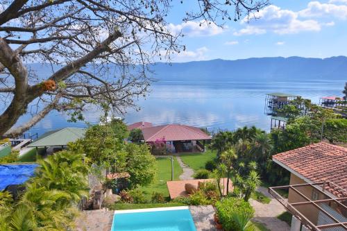 Quinta Mir-A-Lago Rubios, Lago de Coatepeque, El Salvador