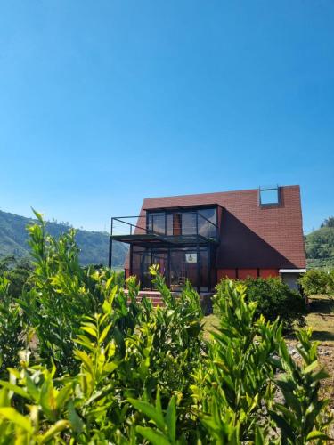 2 bedrooms, 4 beds