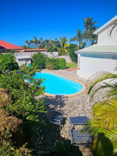Kaz Ô Flambloyant avec piscine privative, proche Grand'Anse - Location, gîte - Petite-Île