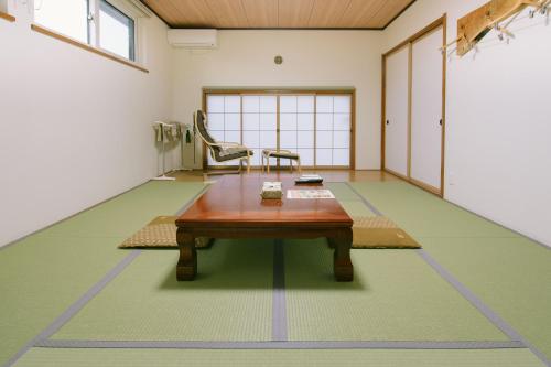 Japanese-Style Room with Shared Bathroom and Toilet- Non-Smoking