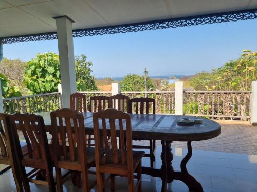 Hello Sichang Bungalow near Koh Si Chang