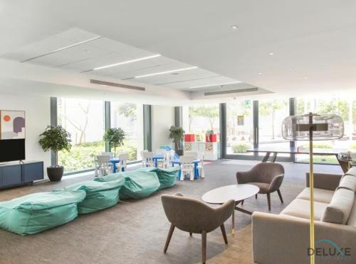 Exclusive Deal Best Price for Stylish 1BR Stay by Deluxe Holiday Homes, Dubaj (zdjęcie 7)