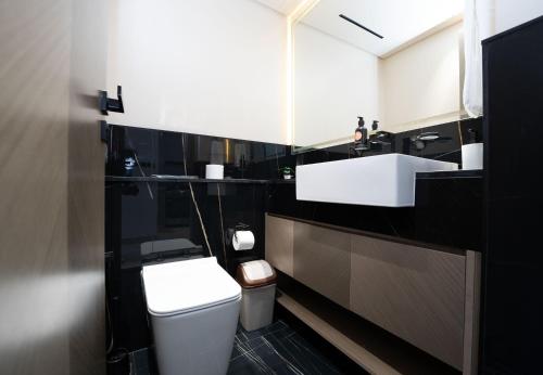 EasyGo - Binghatti Creek 1BR - image 11