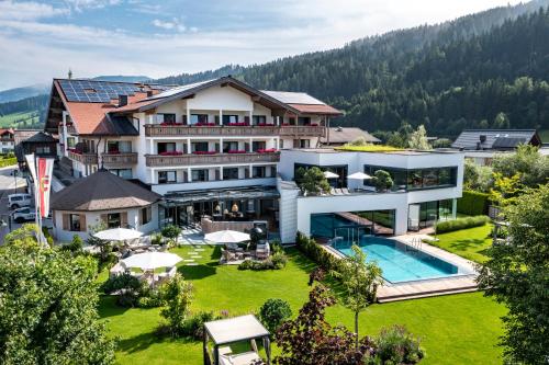  Hotel Alpenhof in Flachau