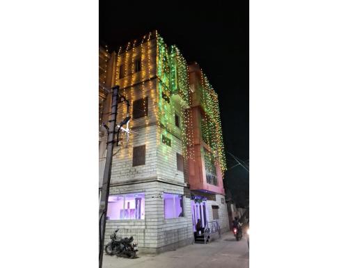 Hotel Satyam Dham, Vrindavan