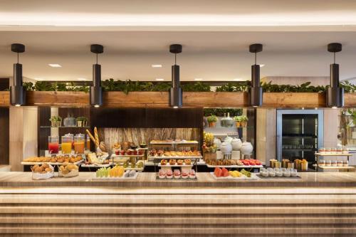 Sheraton Grand Hotel, Dubai, Dubaj (fotografie 8)