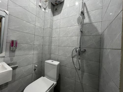 Standard Twin Room image 2