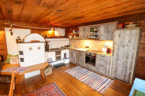 Chalet with Shower