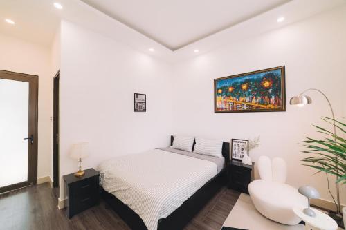 Double Room with Garden View image 10
