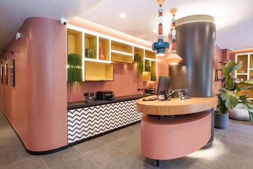 Aparthotel Colombo Roma, Rome