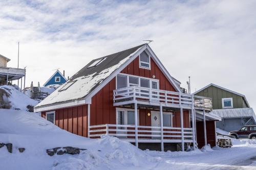 ทัศนียภาพภายนอกโรงแรม, Ilulissat Stay - 4-bedroom villa with sea view and hot tub in ลูลิสซัท