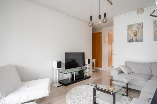 Very nice apartment, 1BR, Private Sauna, Ocean view from balcony, Helsinki (photo 6)