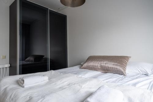 Very nice apartment, 1BR, Private Sauna, Ocean view from balcony, Helsinki (photo 8)