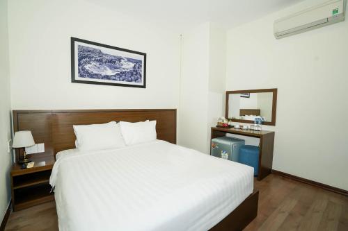Central Hotel & Spa Room Type - Standard Double Room