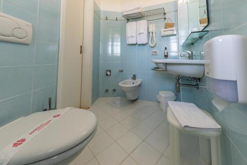 Hotel Escorial - image 11