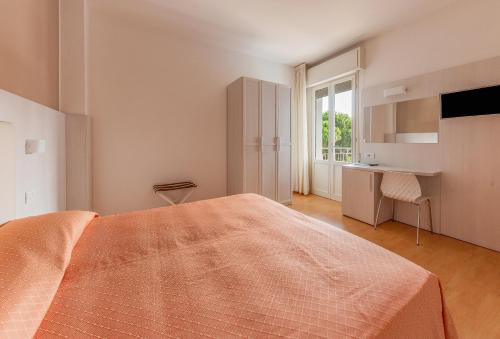 Hotel Escorial - image 7