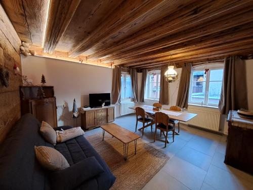 Gite premium, au Cœur de l'Ours - Apartment - Dambach-la-Ville