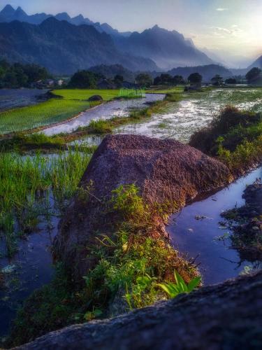 Ha Giang Xanh Homestay, Motorbikes and Loop Tours