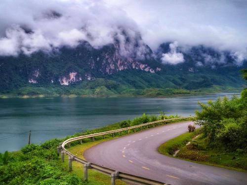 Ha Giang Xanh Homestay, Motorbikes and Loop Tours