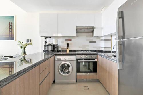 Stylish 1BR Near metro!, Dubai (Foto 6)