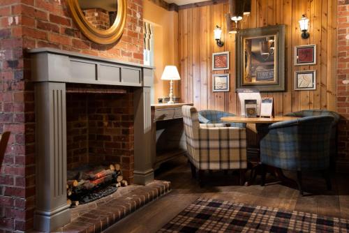 The Kings Lodge Inn - image 9
