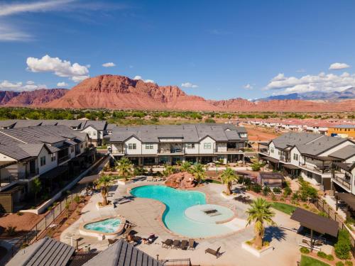 Red Mountain Springs #23 townhouse - main image