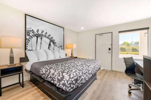 Quality Inn Near Orlando Airport Florida Mall - image 12