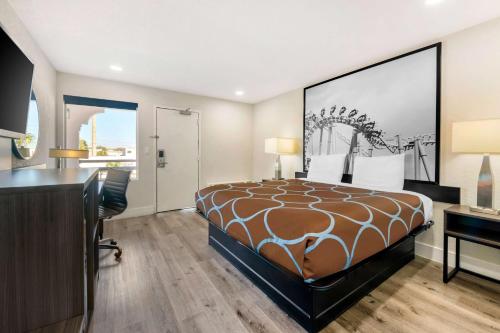 Quality Inn Near Orlando Airport Florida Mall - image 7