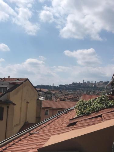 PANORAMIC APARTAMENT ST ANNA, Bergamo (fotografie 3)