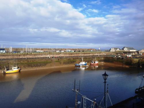 Harbour Side