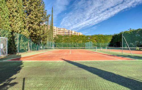 Cozy Apartment In Mandelieu-La-Napoule