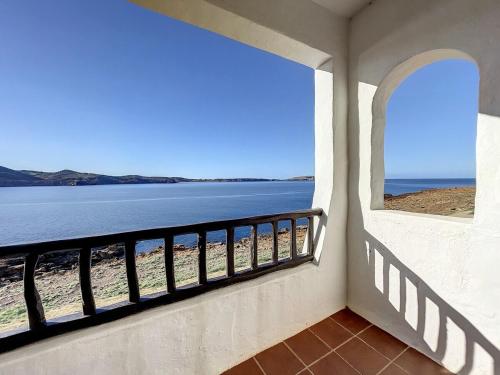 P98 - Bonito apartamento sobre el mar, Fornells (fotografie 7)