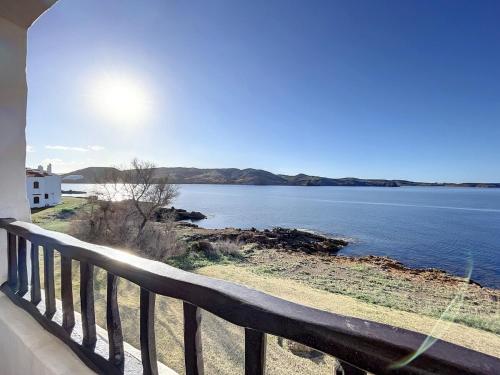 P98 - Bonito apartamento sobre el mar, Fornells (fotografie 8)